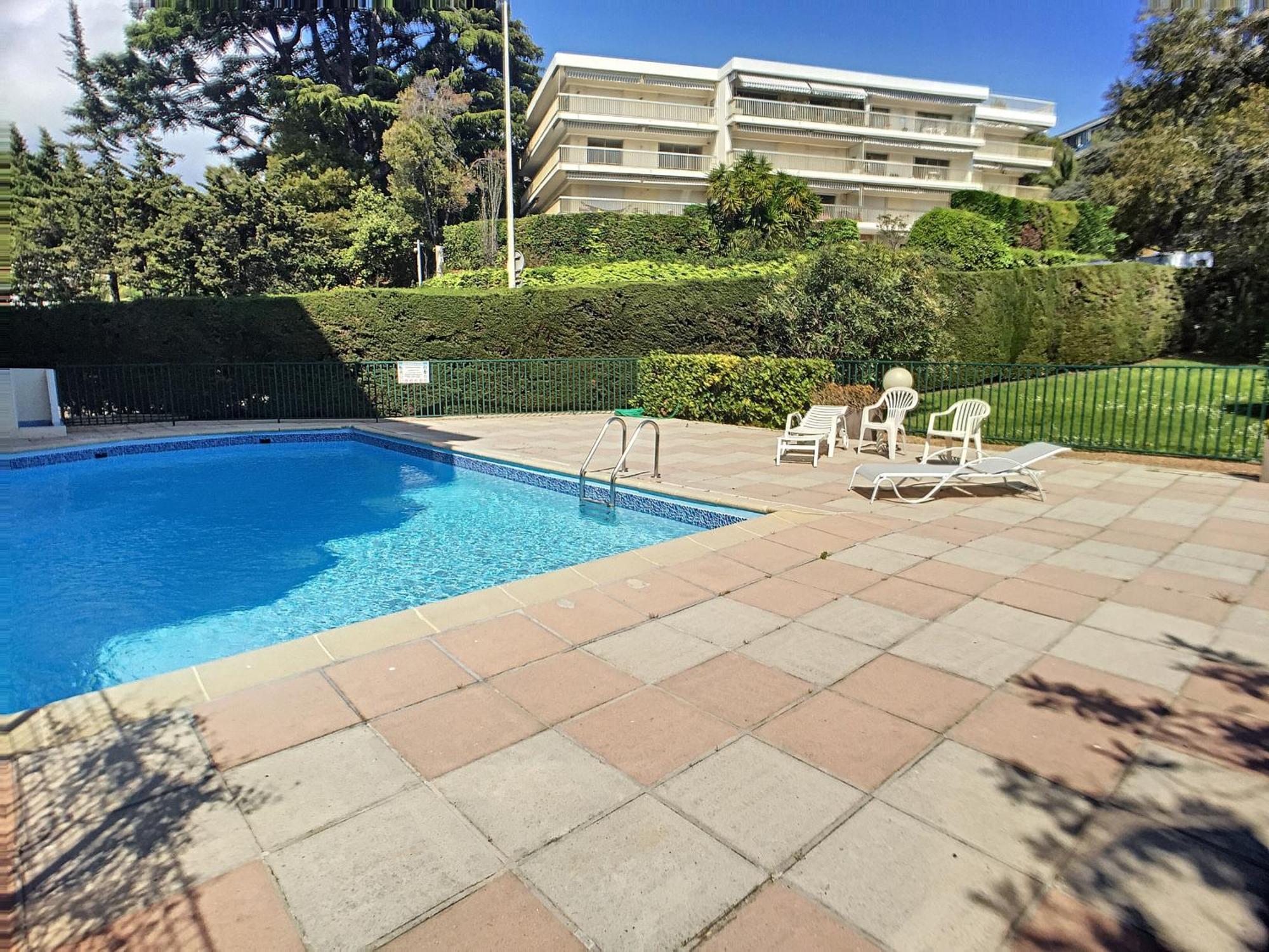 Apartment Superbe Jardin, Terrasse, Piscine 307l Kali Cannes